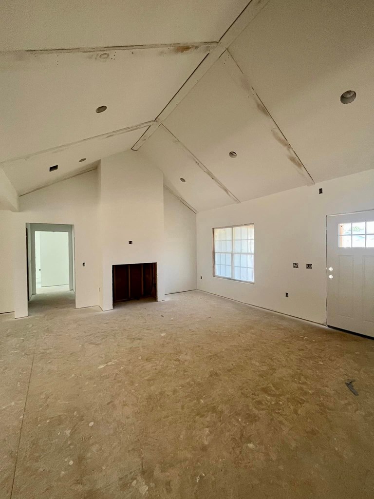 Living Room with vaulted ceilings